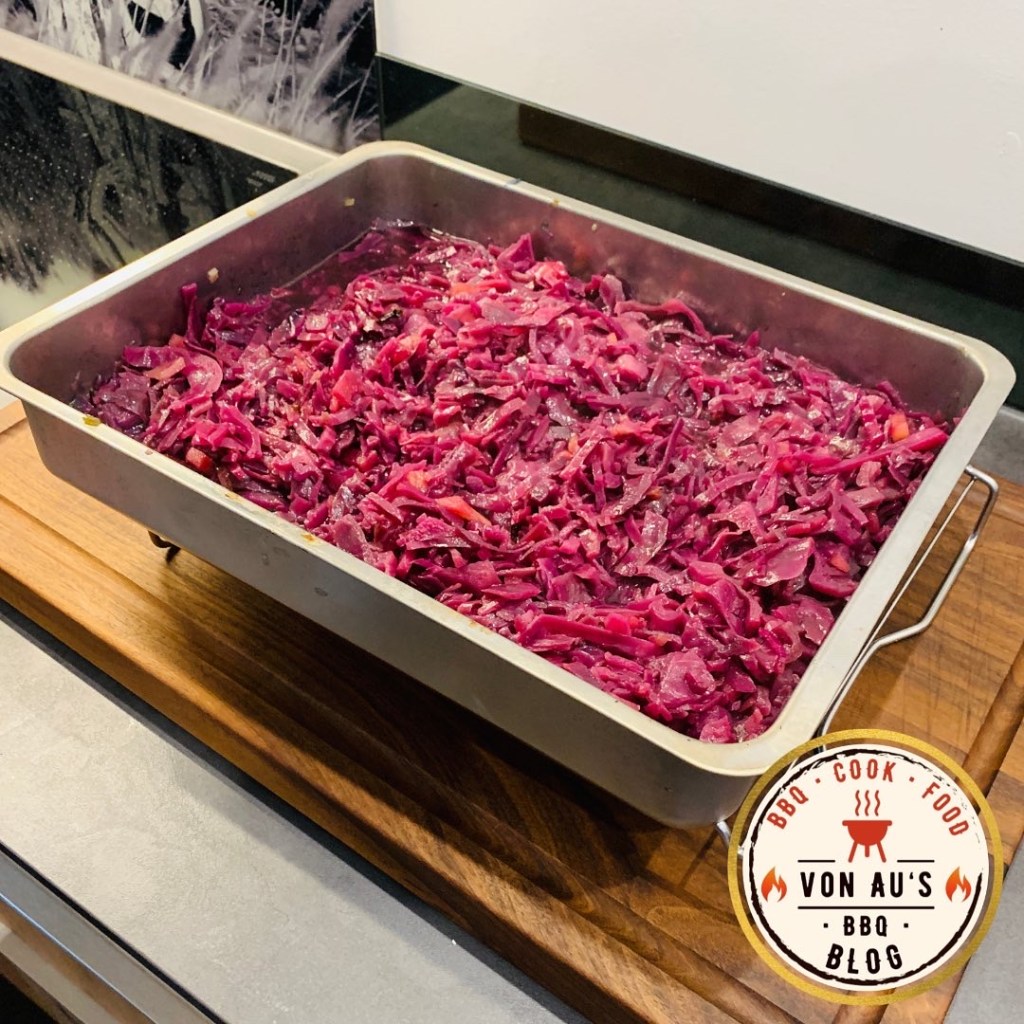 Fertiges Apfelrotkraut