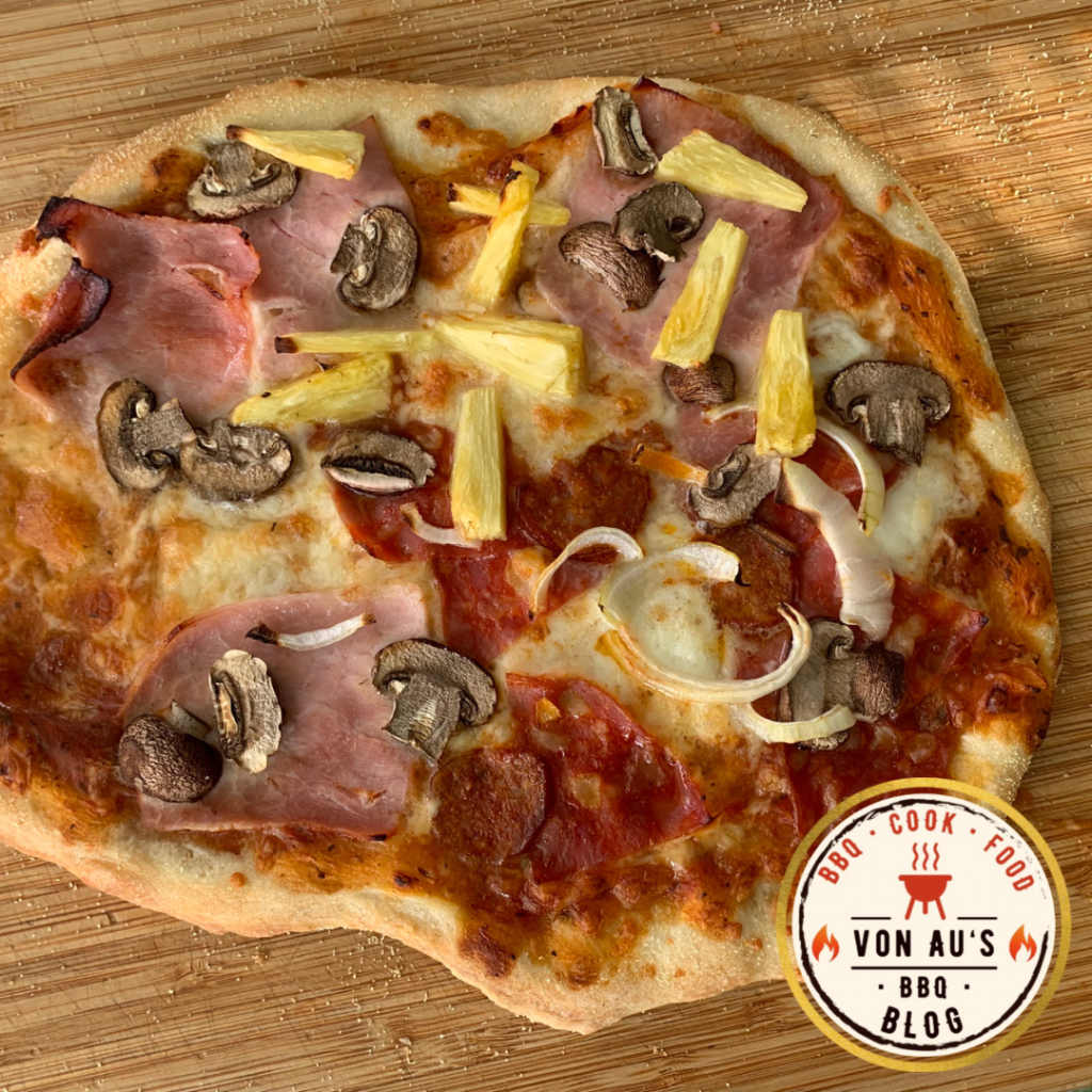 Pizza Schinken Champignon Ananas