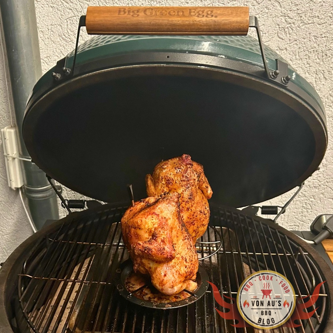 Hähnchen | Beer Can Chicken-Style & Sellerie-Steak vom Big Green Egg