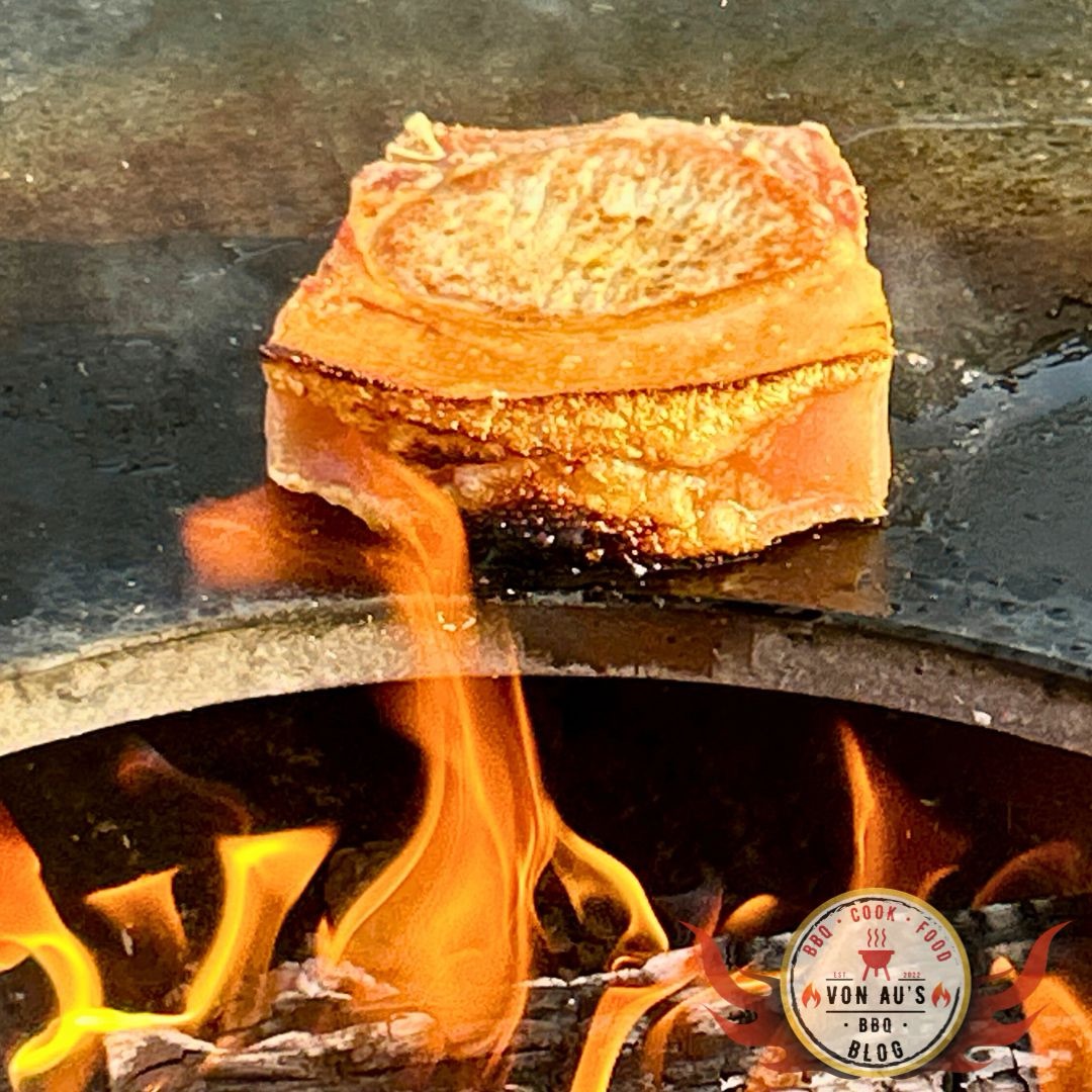 Alte Wutz – Dry Aged Schwein vom Lavastein