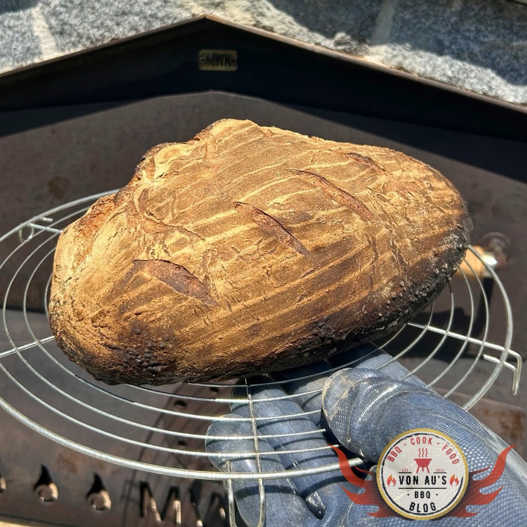 Rustikales Bauernbrot mit Sauerteigpulver